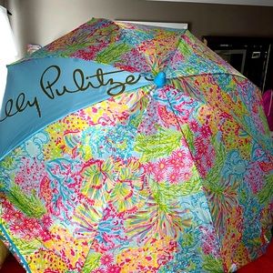 Lilly Pulitzer Beach Umbrella- Lovers Coral